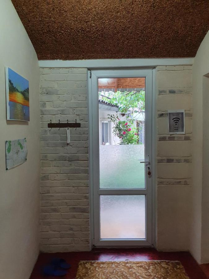 Authentic Apartment In The Centre Chişinǎu Buitenkant foto